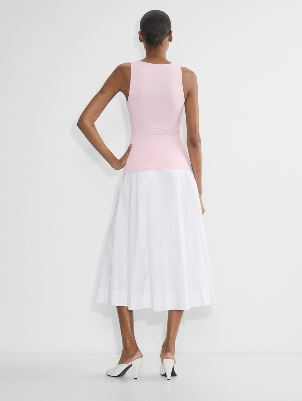 Aritzia Shono Contour Top - Picture 5 of 7